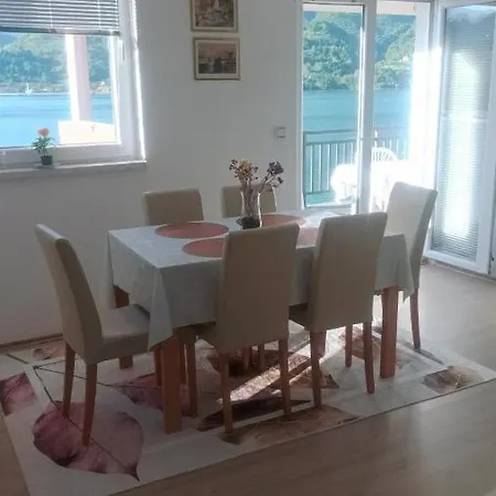 Dina Jablanicko Jezero Apartment
