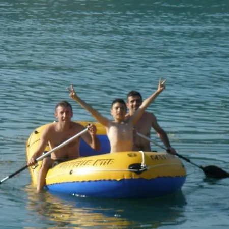 Dina Jablanicko Jezero Daire